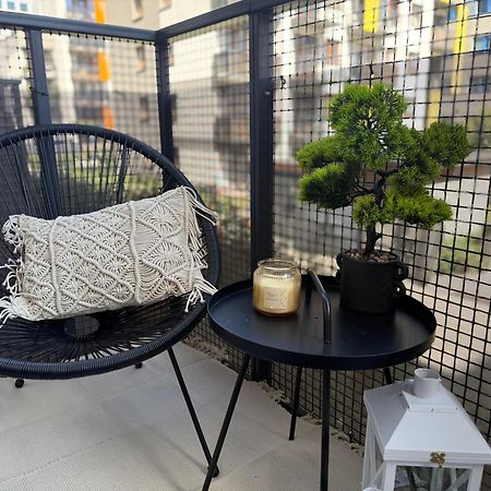 Modern Apartment Near To The Chopin'S Airport Cybernetyki 2A วอร์ซอ ภายนอก รูปภาพ